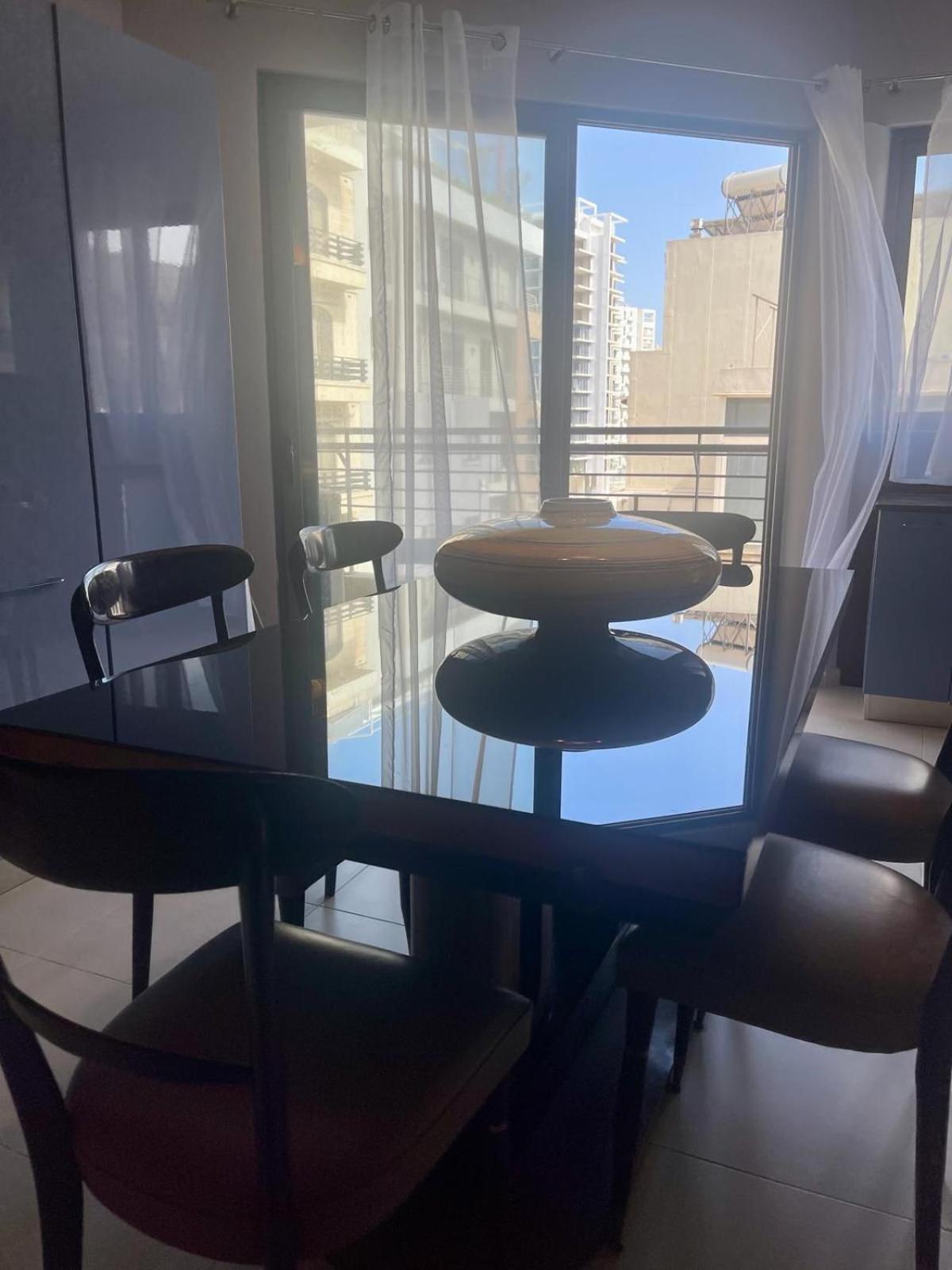 Aron Seaviews Apartment Sliema Esterno foto