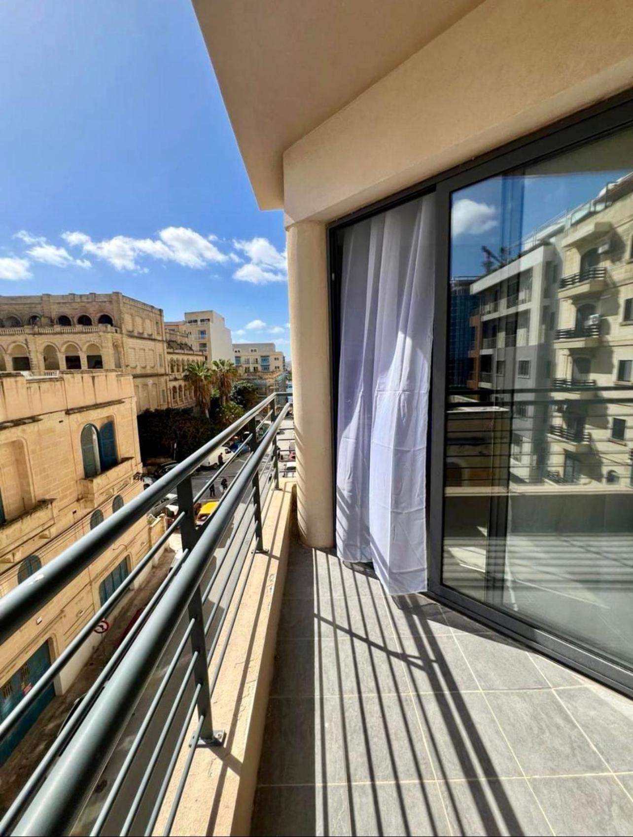 Aron Seaviews Apartment Sliema Esterno foto